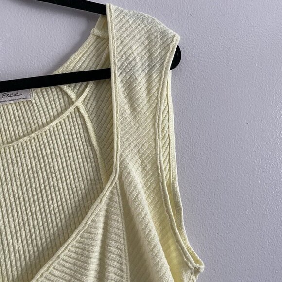 We The Free Sz XL Yellow Ribbed Knit Sweetheart Neck Corset Style Boss Babe Tank - Picture 5 of 9